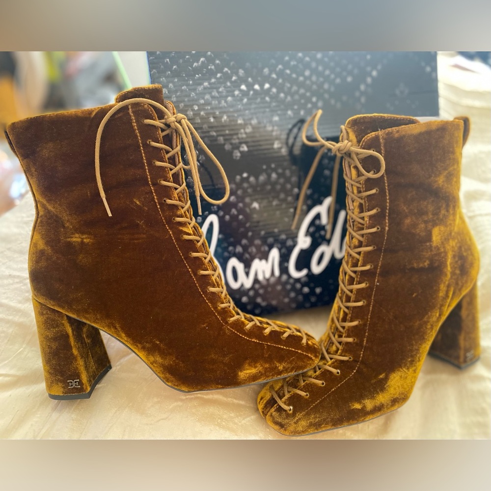 Sam Edelman Carney ankle boot